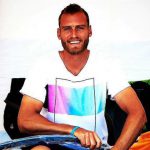 THE COACH: Caper Bouman, team lid van Sam Aben